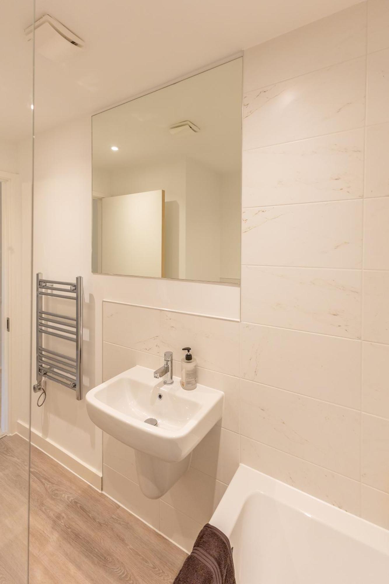 Stunning Modern 3 Bedroom Townhouse - Perfect Getaway Manchester Exteriér fotografie