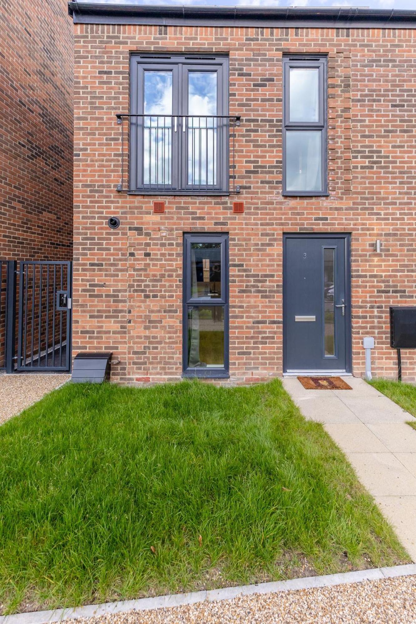 Stunning Modern 3 Bedroom Townhouse - Perfect Getaway Manchester Exteriér fotografie